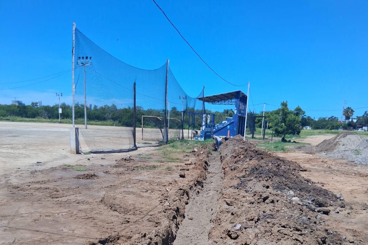 Estos trabajos se que ejecutan con recursos propios, como parte del programa correctivo y preventivo para mejorar la calidad en el servicio y apoyar a la comunidad deportiva mazatleca