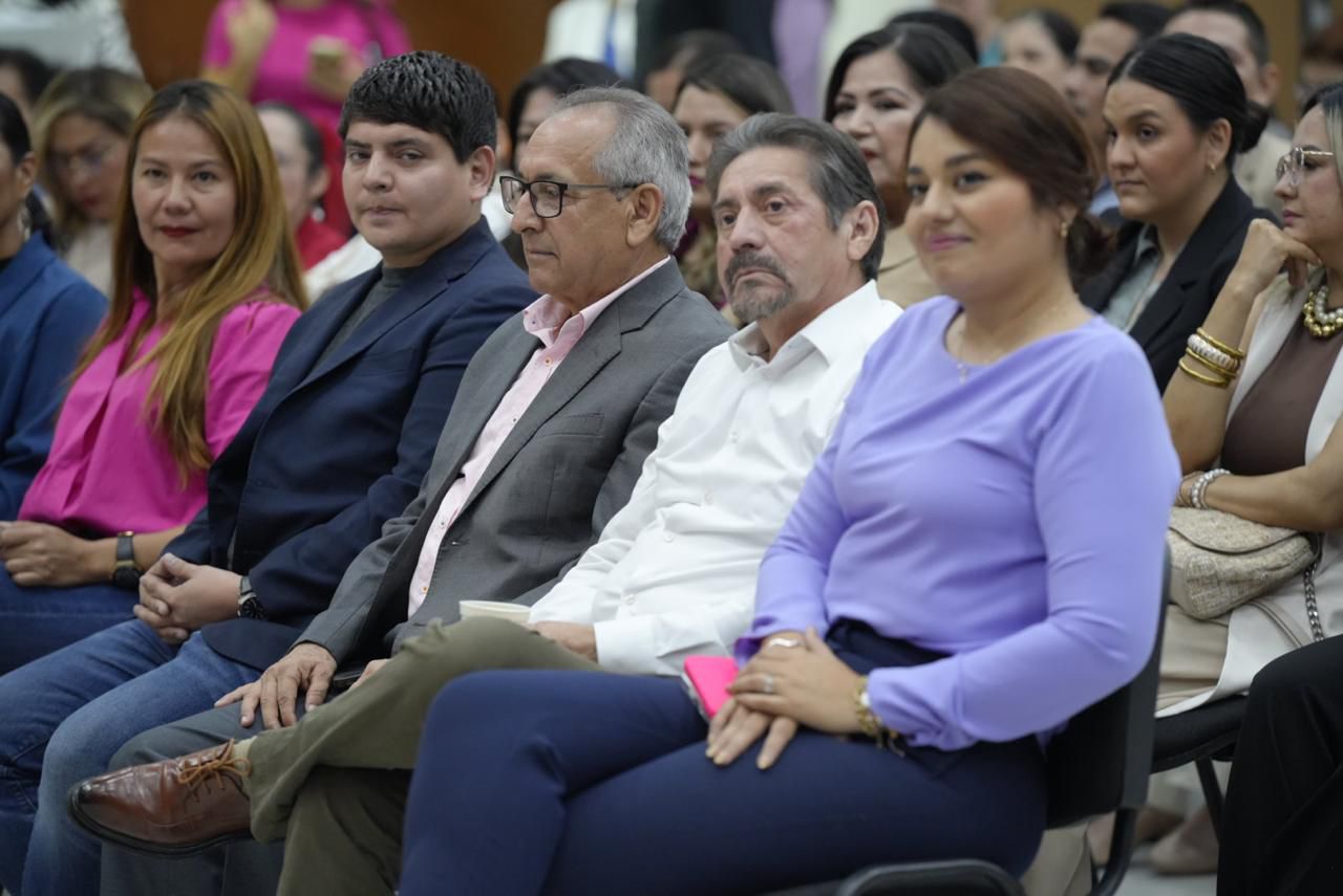 El llamado es a replantear la participación política para alcanzar la igualdad plena y hacer que el camino sea más equitativo en el futuro, expresó la diputada Anais Miriam Burgos Hernández.