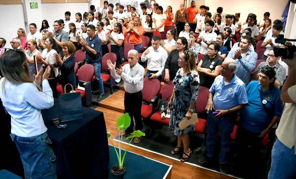 La emblemática Preparatoria Mazatlán, perteneciente a la Universidad Autónoma de Sinaloa (UAS), inició la semana de celebraciones con motivo de su 99 aniversario, marcando la antesala de su centenario con una agenda de actividades culturales, académicas y deportivas.