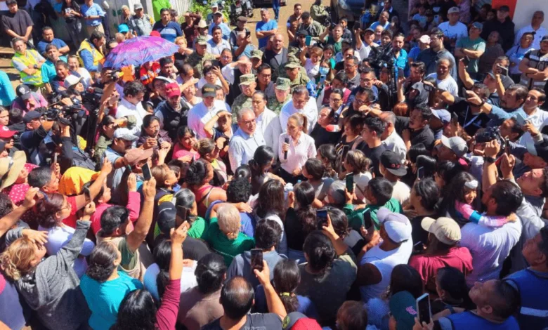 Desaparecidos deben de tomarse en serio.
- El riesgo de la mala imagen de Mazatlán. Reaccionan tarde las autoridades.
- Más allá del informe legislativo. Sorprende respaldo a Gerardo Vargas Landeros.
- Enorme diferencia entre Sheinbaum y el Apóstol, ella da la cara.