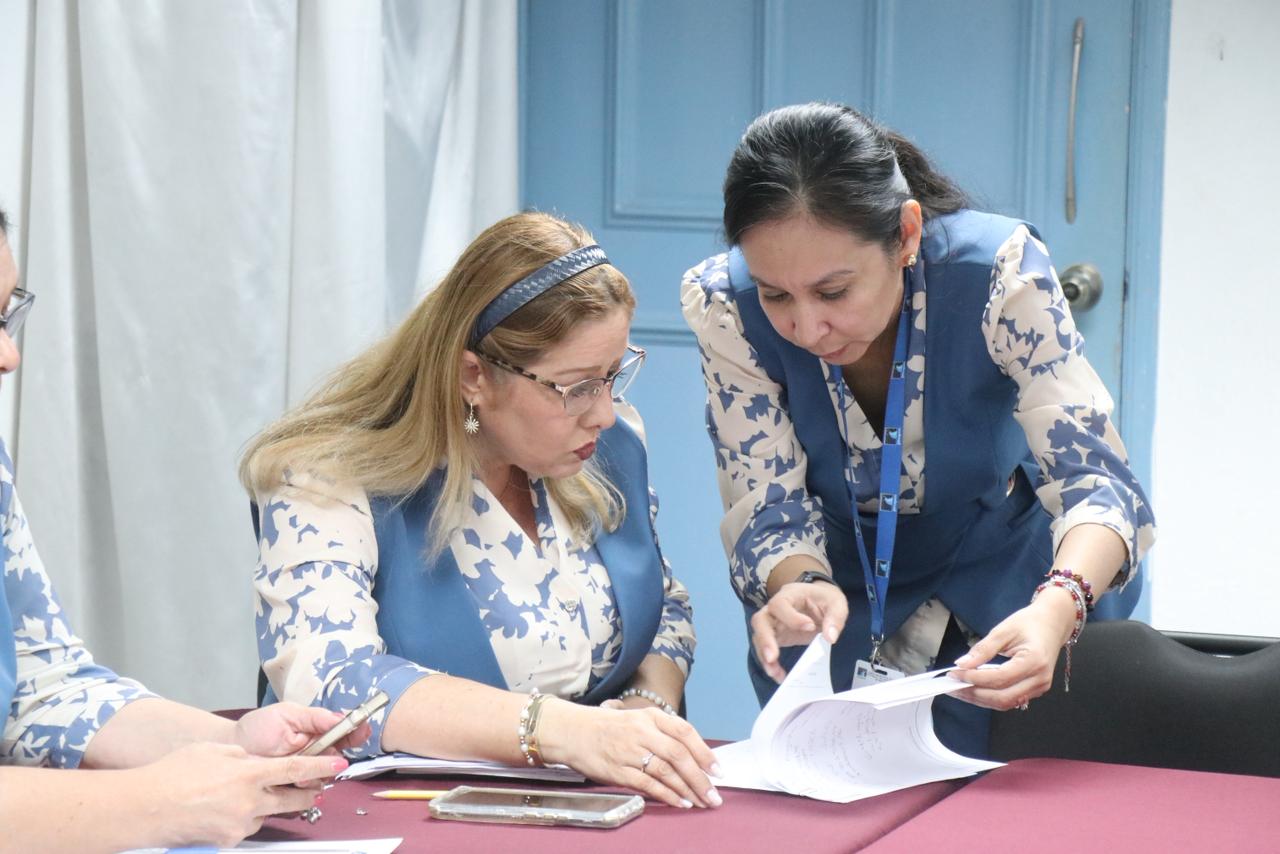 Al hacer el corte del septiembre, se detectó que el pago de 2 mil 500 usuarios quedó registrado hasta el mes siguiente
