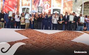 Con este año Tlaxcala logra tercer Récord Guinness con el pan de fiesta más grande del mundo y para lograr el pan de fiesta más grande del mundo hubo seis meses de preparación y logística