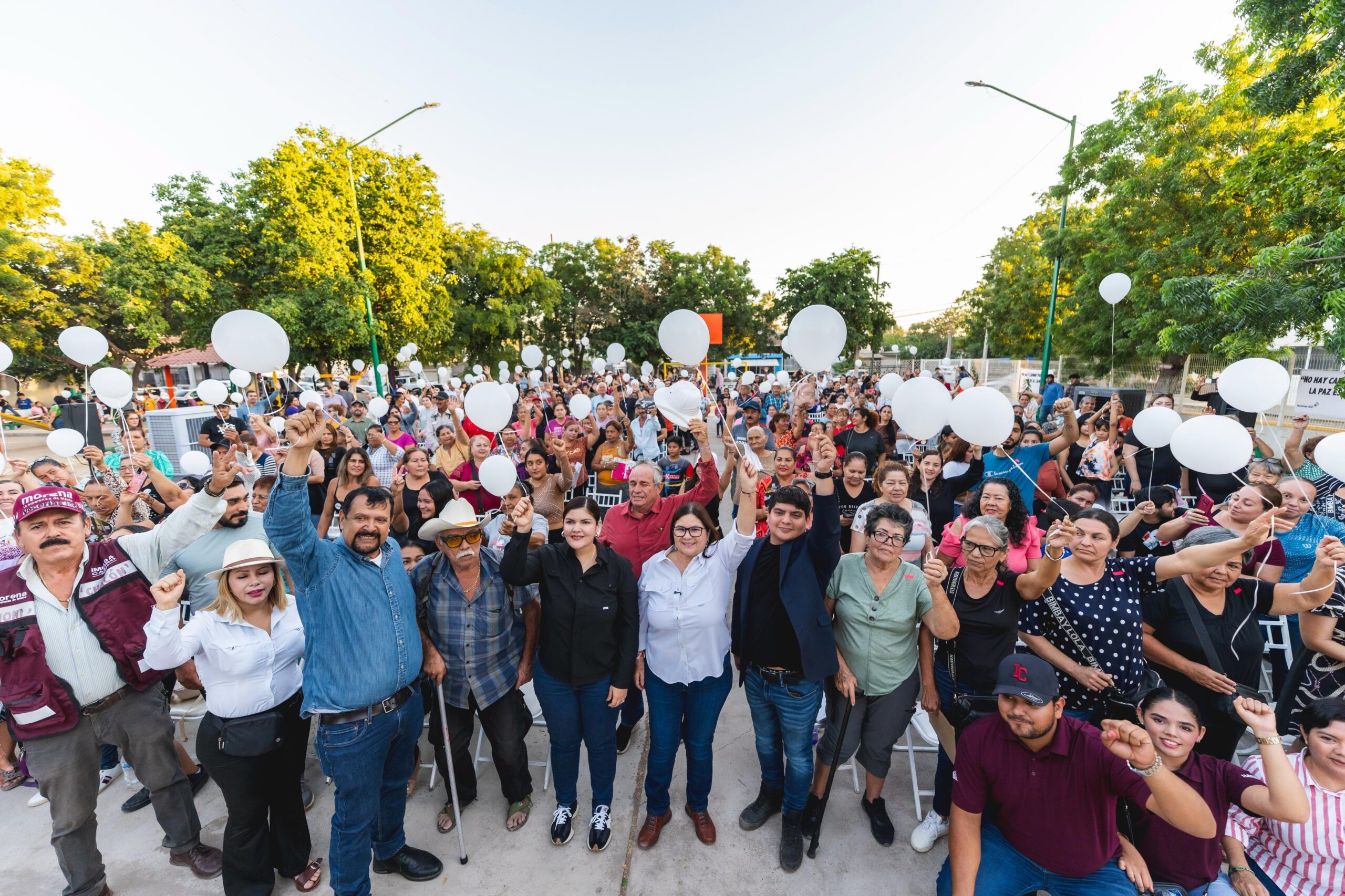 Feria Ganadera mostrará el rostro amable de Culiacán y Sinaloa.
Se reúne alcaldesa Estrella Palacios con madres buscadoras. Bien hecho.
El derecho a la Ciudad.
Sigue Imelda Castro en descarada promoción. ¡Es que son diferentes!.
Rocha y Madueña buscan soluciones para cierre de año en la UAS.