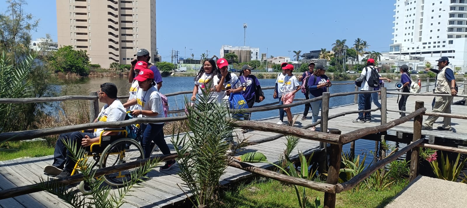 Desde su apertura, el Gran Acuario se ha convertido en un motivo más para elegir al puerto como destino vacacional. De acuerdo con reciente estudio de evaluación del destino el 99% de los entrevistados aprobó al acuario como una experiencia turística de gran valor 