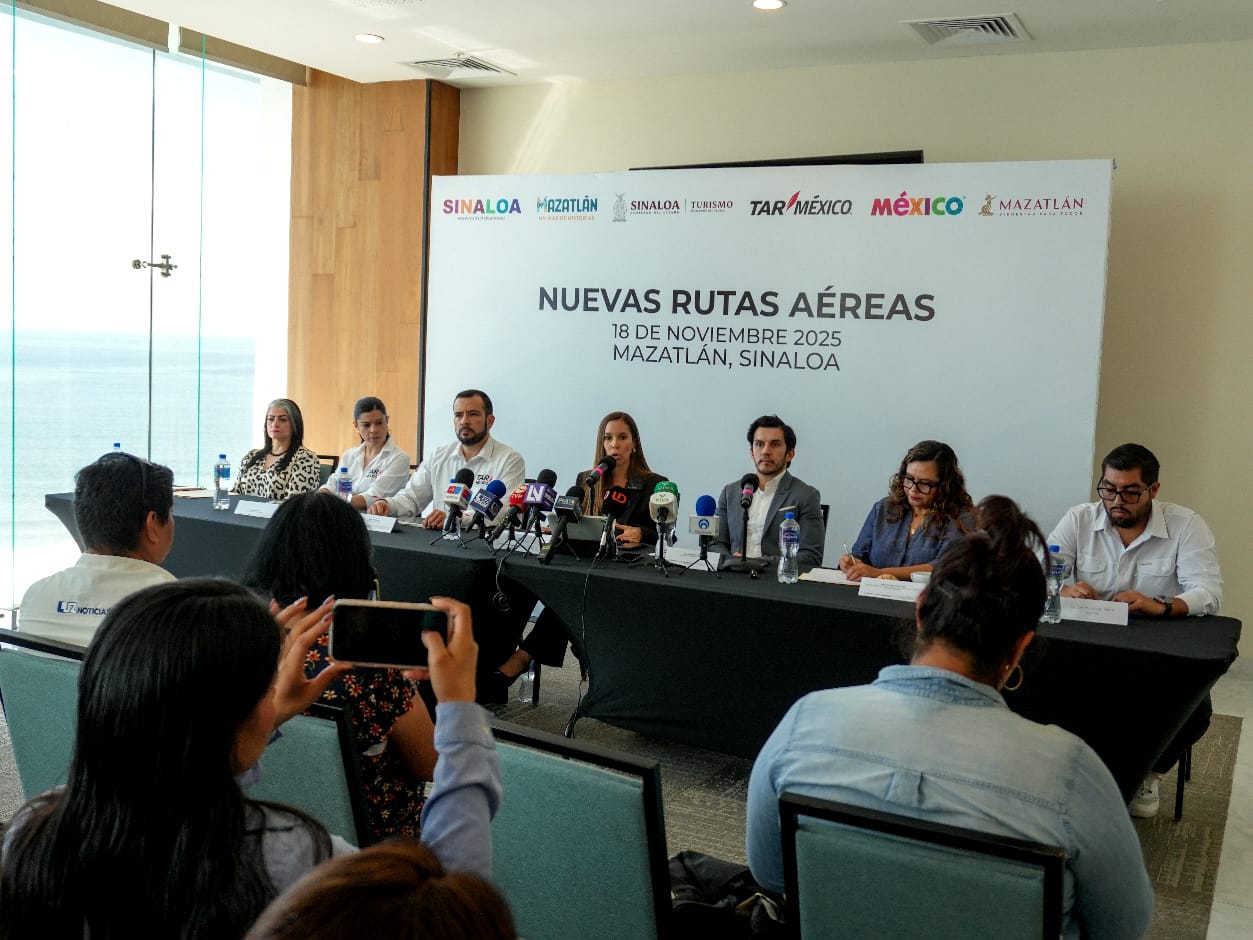 La secretaria de Turismo de Sinaloa, Mireya Sosa Osuna, anunció las nuevas rutas que la aerolínea TAR tendrá a partir del 1 de diciembre, las cuales facilitarán la llegada de más visitantes durante todo el año