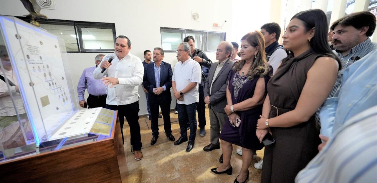 Con el objetivo de acercar a la ciudadanía al valor histórico, económico y cultural de la moneda en la región, el Congreso del Estado de Sinaloa inauguró la exposición “La Moneda en Sinaloa” en el Corredor Cultural Dámaso Murúa Beltrán, una muestra que reúne piezas numismáticas de colecciones.