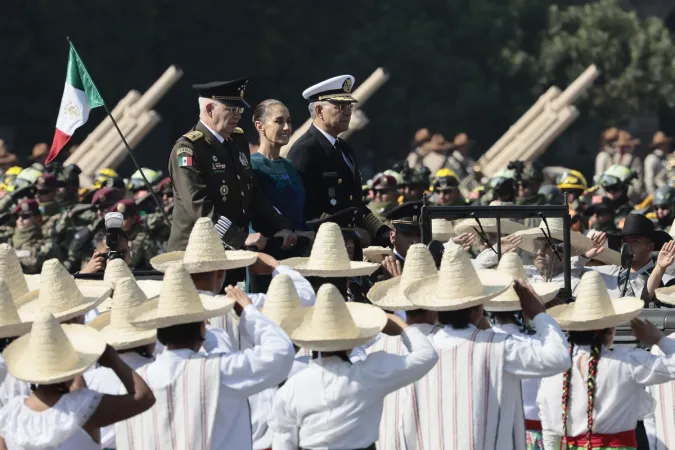 Presidenta Sheinbaum asegura que quien convoca a la violencia y a una intervención extranjera en México “se equivoca”