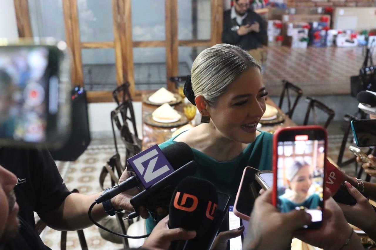 -	Congreso del Estado aprueba reformas para atender delitos cometidos por la vía digital y crea la Unidad de Investigación Cibernética de la FGE en Sinaloa.
-	Prepara Estrella Palacios evento magno de cierre de año y recepción de 2026.
-	Juan de Dios Gámez Mendivil concentrado en Culiacán.
-	Hay nuevo gerente del Tribunal Electoral, el ex secretario del senador Enrique Inzunza.
