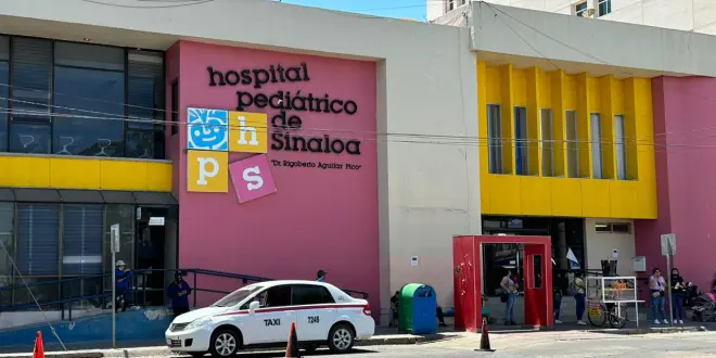 Senadores sinaloenses abrazan niños y echan tortillas al comal: ridículos!!.
100 millones para pagos de casetas de parásitos…¡perdón!. Diputados.
Baja presión en la UAS: ii Uff!! Chillara la cazuela.
Cuídate de los juegos y y fuegos pirotécnicos.
