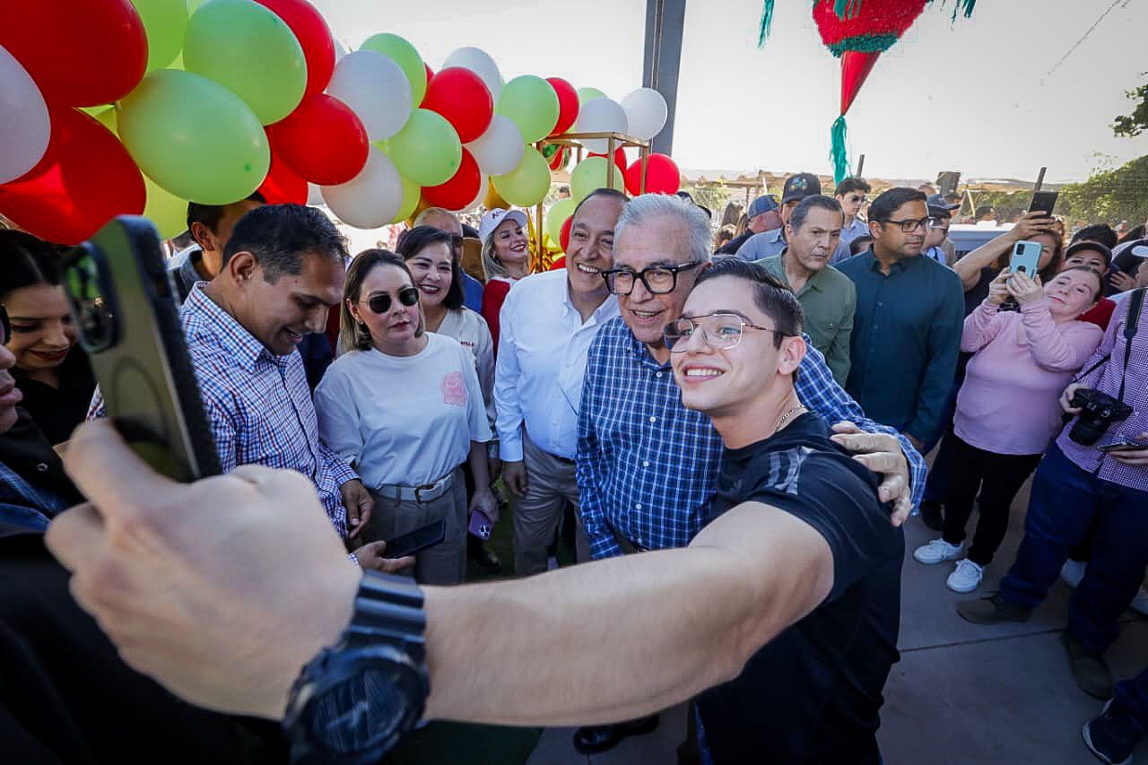 La tradicional Posada Navideña del DIF tuvo lugar en la Bolsa de Tosalibampo 2, en el municipio de Ahome