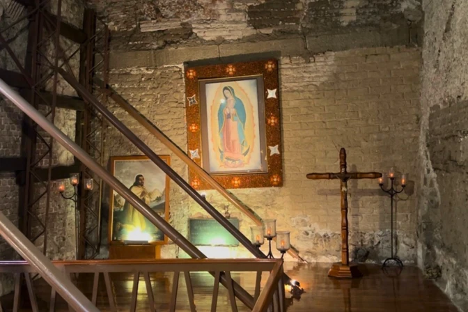 Aún subsiste la ermita donde San Juan Diego resguardó la imagen de la Virgen de Guadalupe en México, hace cerca de cinco siglos.