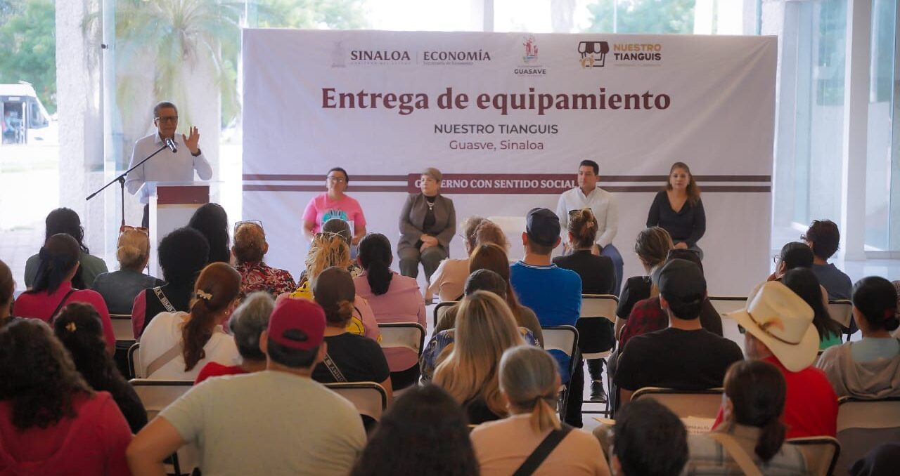 El programa lleva el sello y la visión del Gobernador Rubén Rocha Moya de atender como nunca a este sector de la economía: gente trabajadora que representa el rostro del esfuerzo y la tenacidad