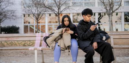 El nuevo padrón de telefonía podría desconectar a millones de niños y jóvenes mexicanos que usan un celular para estar en comunicación con sus familias y con lo que se estarían vulnerando sus derechos humanos, si por motivo de este padrón ellos pierden su acceso.