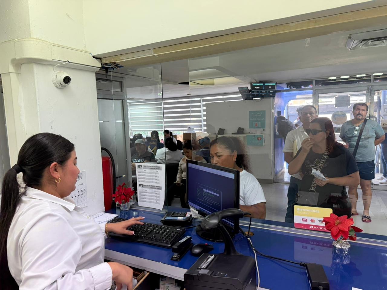 Más sanciones a robo de vehículos.
Carlos Manzo es marca.
Los partidos sinaloenses se mueven… bueno, algunos. Los demás en  la poltrona.
Acciones son amores y lo afirman en hechos JUMAPAM y DIF.
