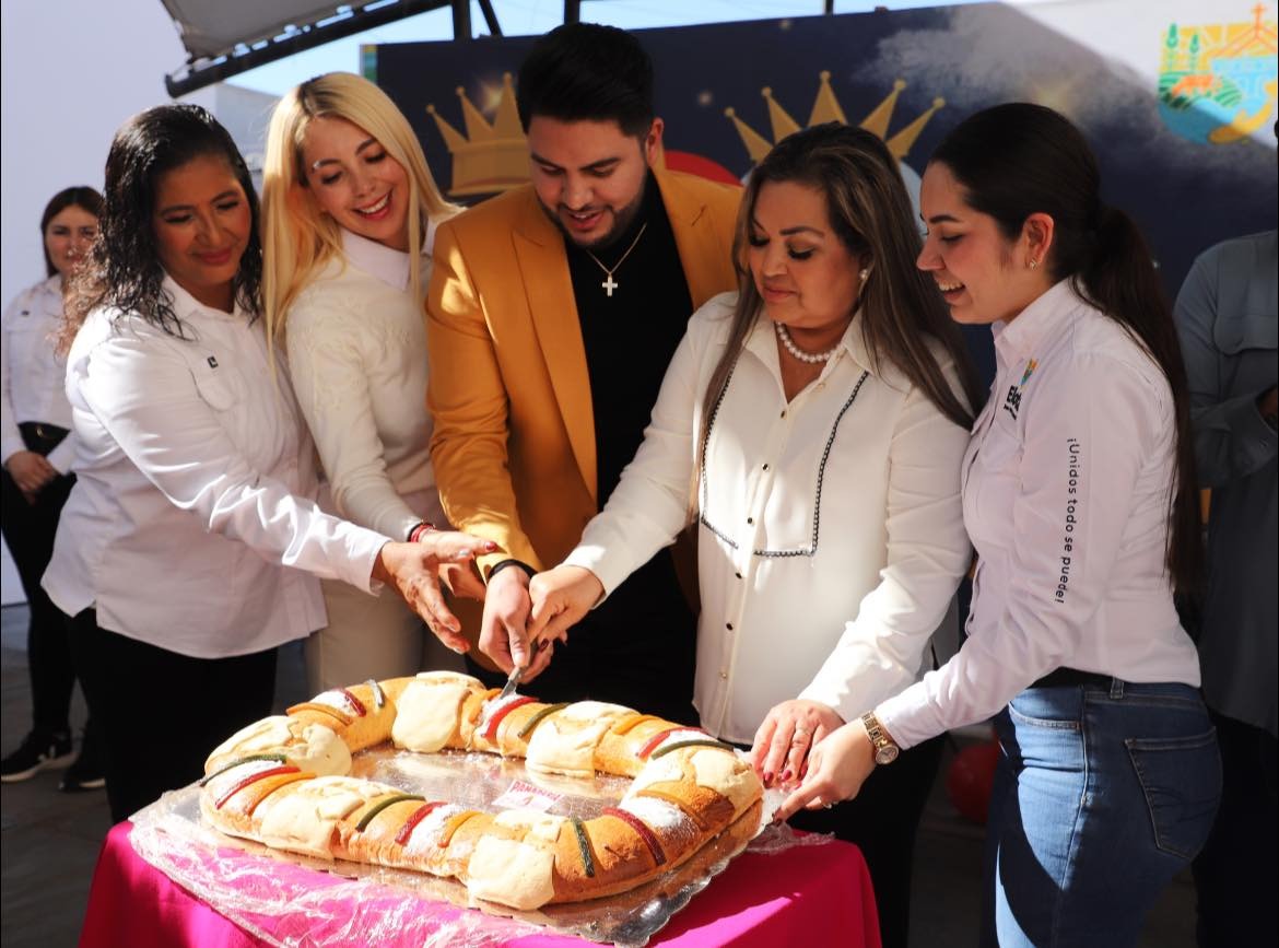 Aún en situación adversa, dando la cara, trasciende presencia de Juan De Dios Gámez.
Llama Rocha Moya a organizarse en tema de finanzas…planeen responsablemente. Anuncia cambios.
UAS se prepara para los retos del 2026.
¡Al fin, Su Gracioso Majestad reconoce los rezagos en Elota!.
La política no es imposición dice el Loquito Macuspano.