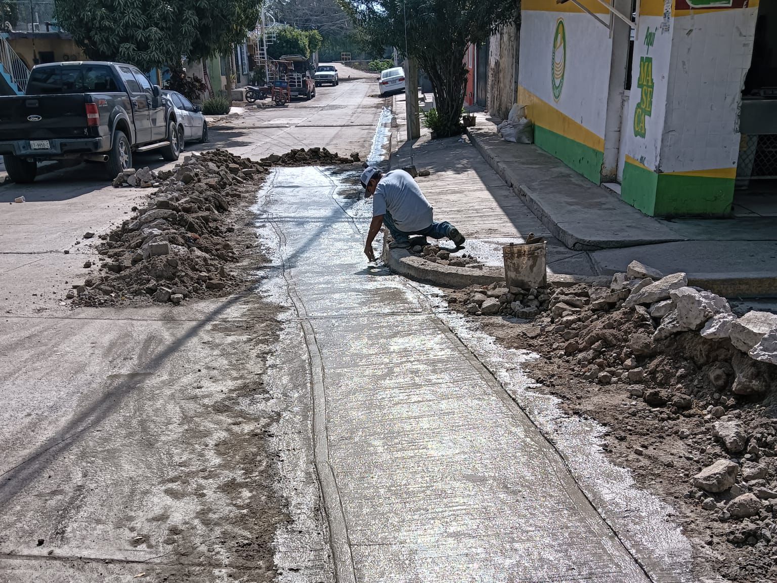 A ponerse las pilas por Carnaval.
Alcalde Culiacán no baja el ritmo de trabajo.
Caso mineros desaparecidos y atentado a diputados manejan con sigilo.
Jumapam no se la acaba y responde.
Adán Augusto cínico hasta la desesperación.
