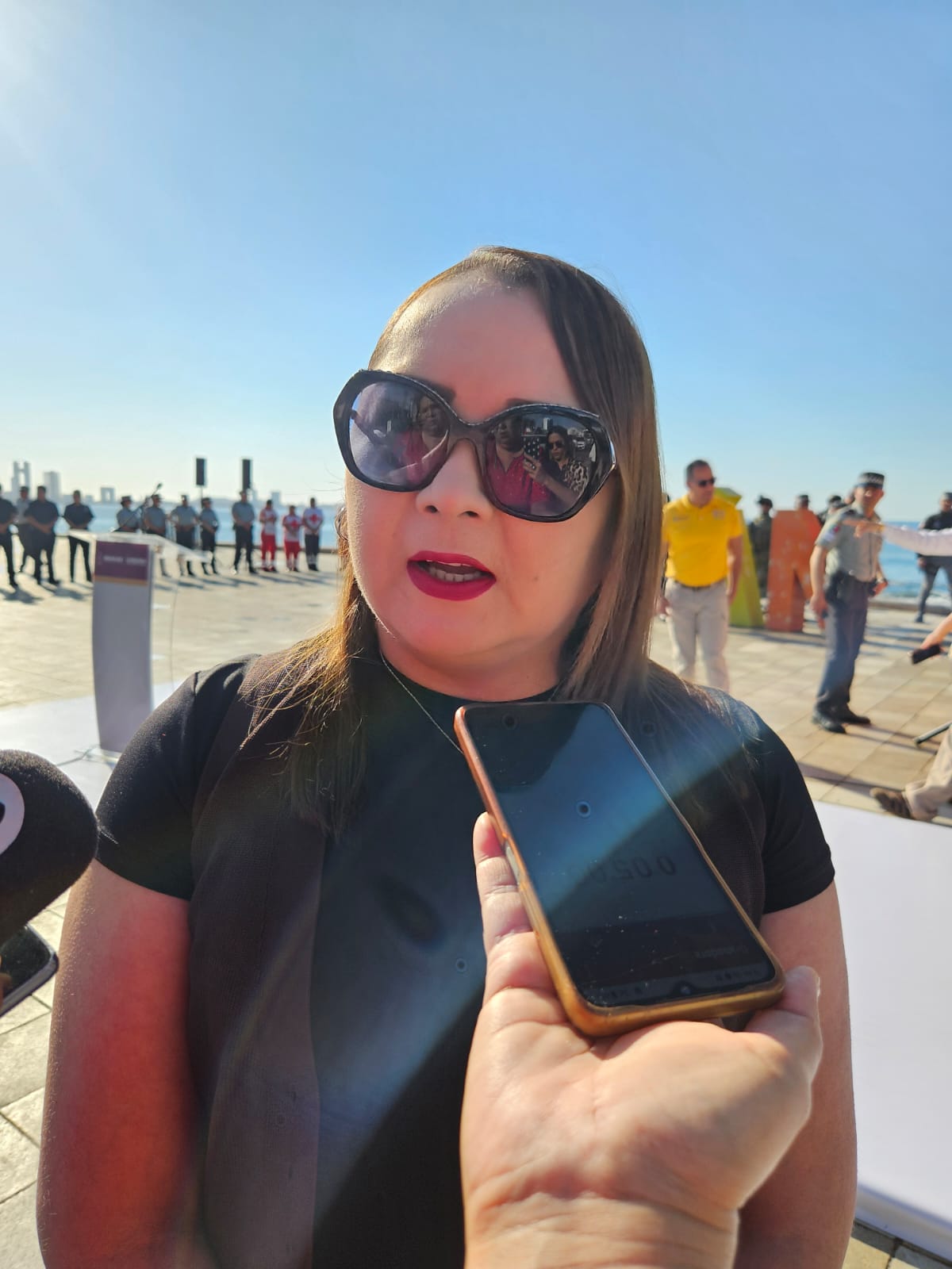 A ponerse las pilas por Carnaval.
Alcalde Culiacán no baja el ritmo de trabajo.
Caso mineros desaparecidos y atentado a diputados manejan con sigilo.
Jumapam no se la acaba y responde.
Adán Augusto cínico hasta la desesperación.
