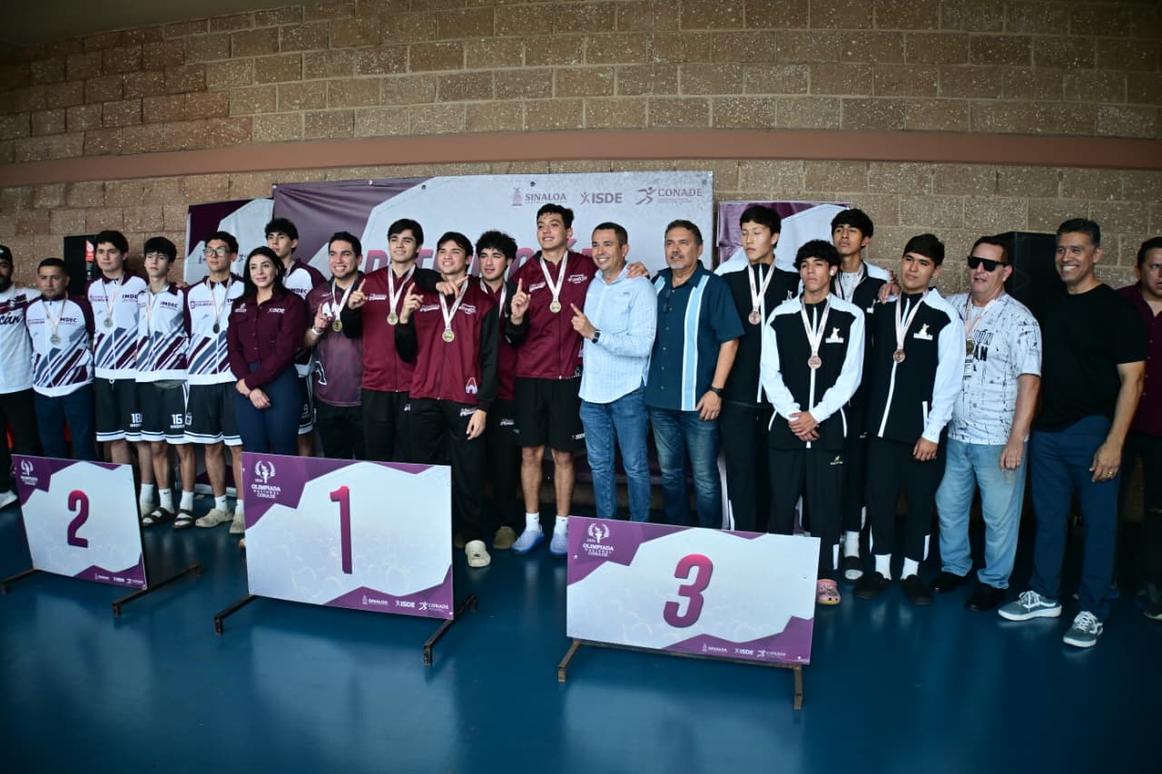 La rama femenil se luce con dos medallas doradas en las categorías 2013-2012 y 2011-2010 y gana el corazón del público con su gran esfuerzo 