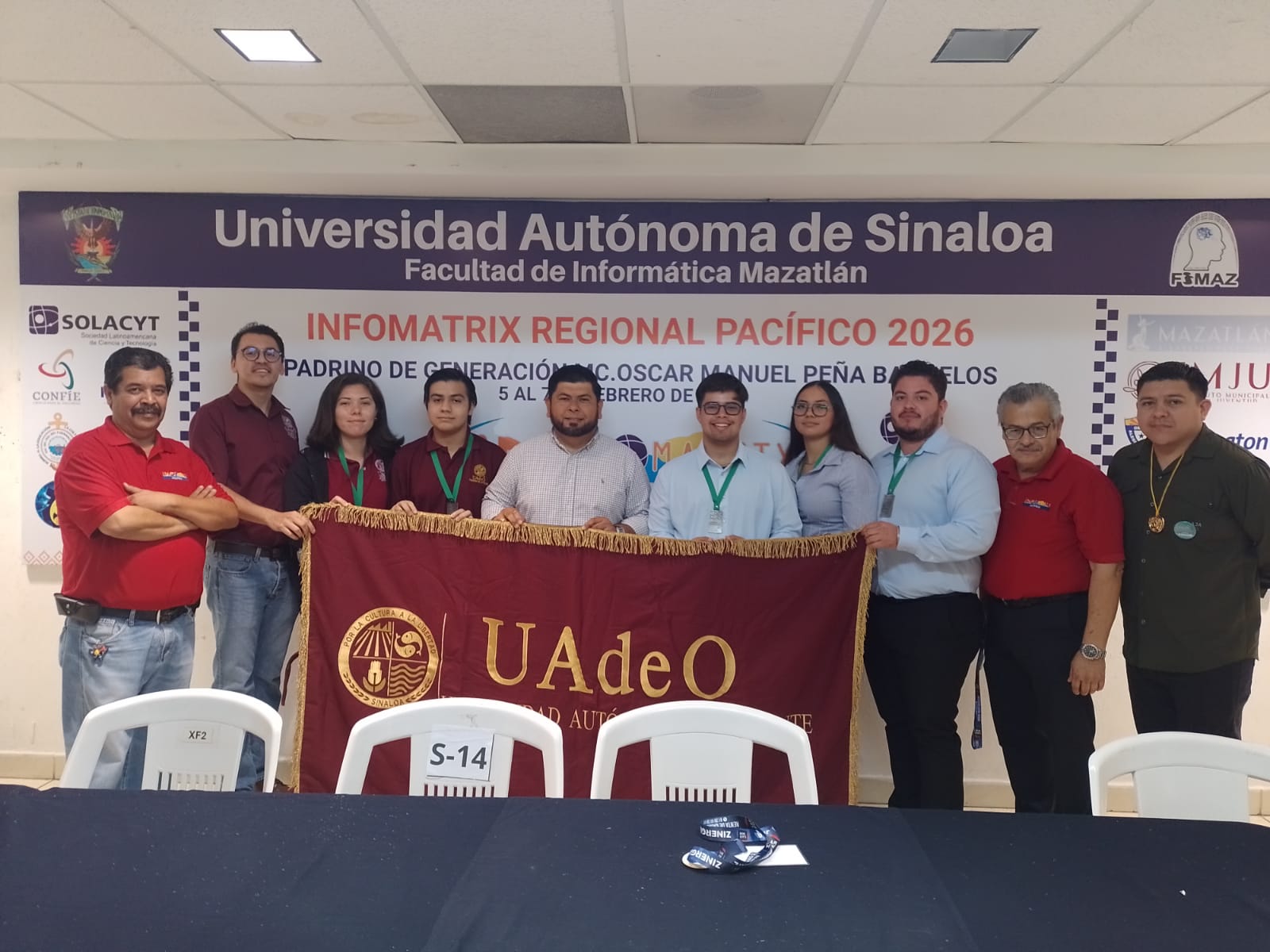 Sinaloa se impone con proyectos de ciencia y tecnología del Concurso Regional de Infomatrix Pacífico 2026.
El evento reunió a casi 300 participantes de Durango, Nayarit y Sinaloa.

