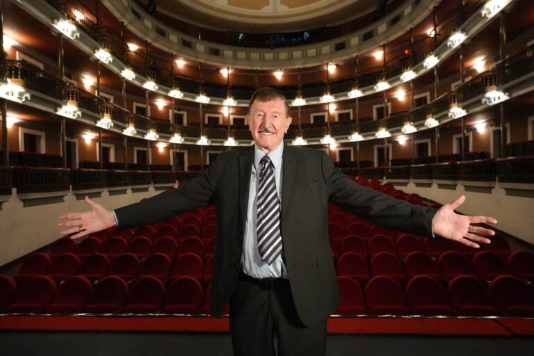 Recibirá un homenaje durante una gran fiesta sin precedentes el viernes 13 de febrero a las 8:30 PM en el Estadio Teodoro Mariscal