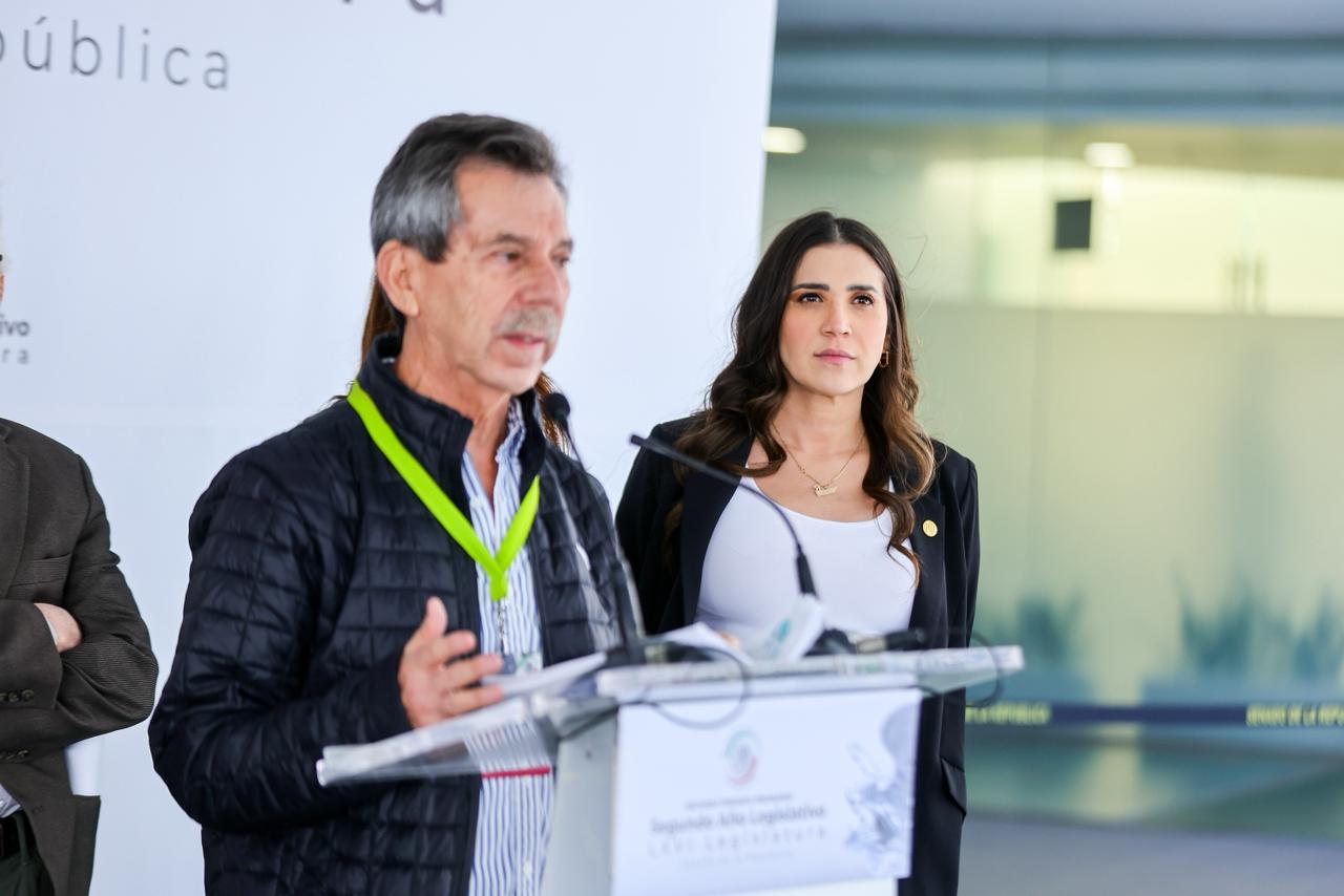  Productores de Sinaloa, Sonora y Nayarit, los más afectados: Senadora Paloma Sánchez.
Ingresan hasta 20 tráileres diarios con camarón reetiquetado desde Ecuador por culpa de la corrupción en aduanas mexicanas.
