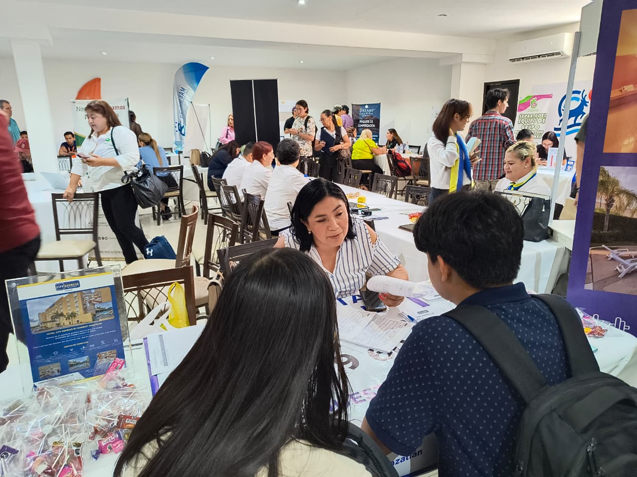 Este miércoles 18 de marzo la Cámara de Comercio, Servicios y Turismo de Mazatlán realizará una Feria del Empleo.