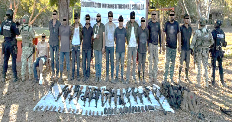 Trece de ellos en La Cruz de Elota, bien cargaditos.