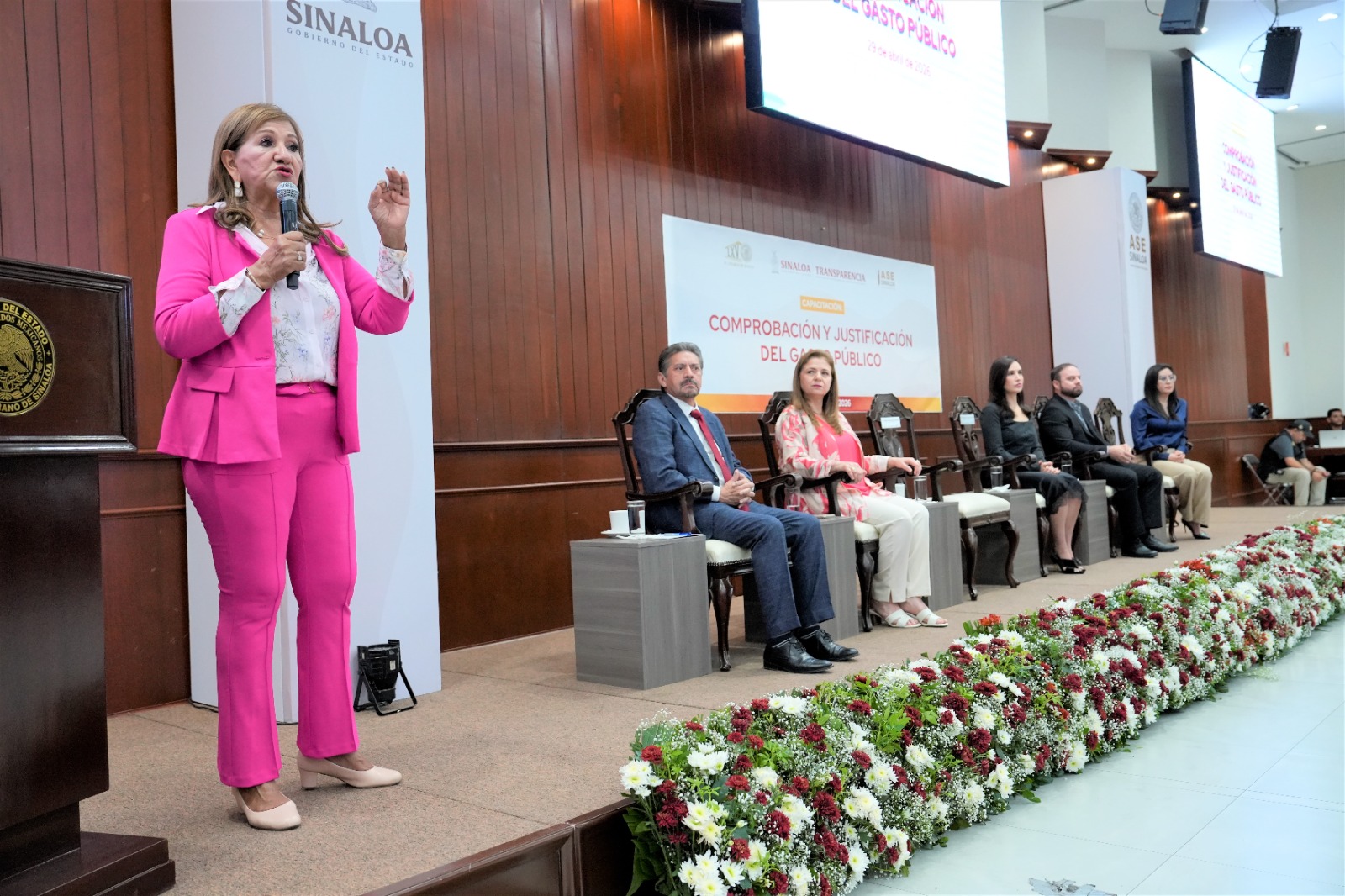 Capacitan a funcionarios del Congreso de Sinaloa en uso correcto de recursos.