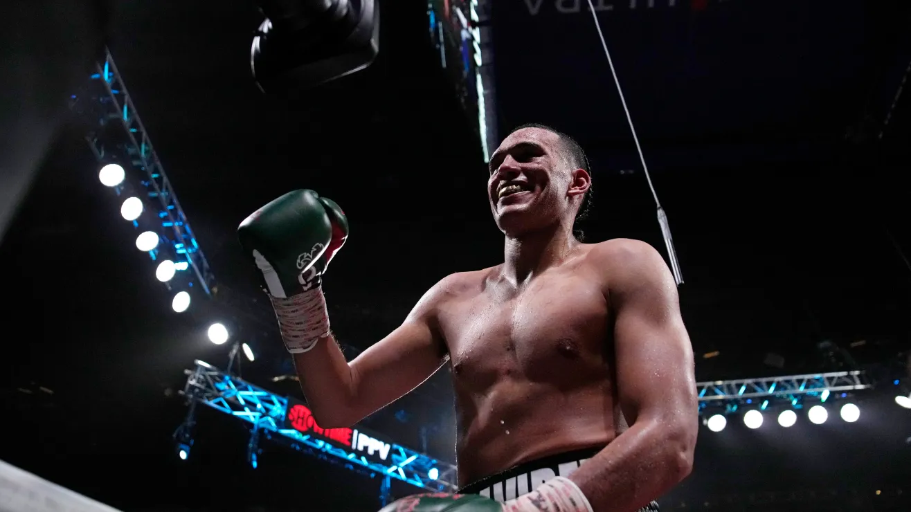 El entorno de David Benavídez ya visualiza el retorno a la categoría de peso semipesado después de este choque el 2 de mayo