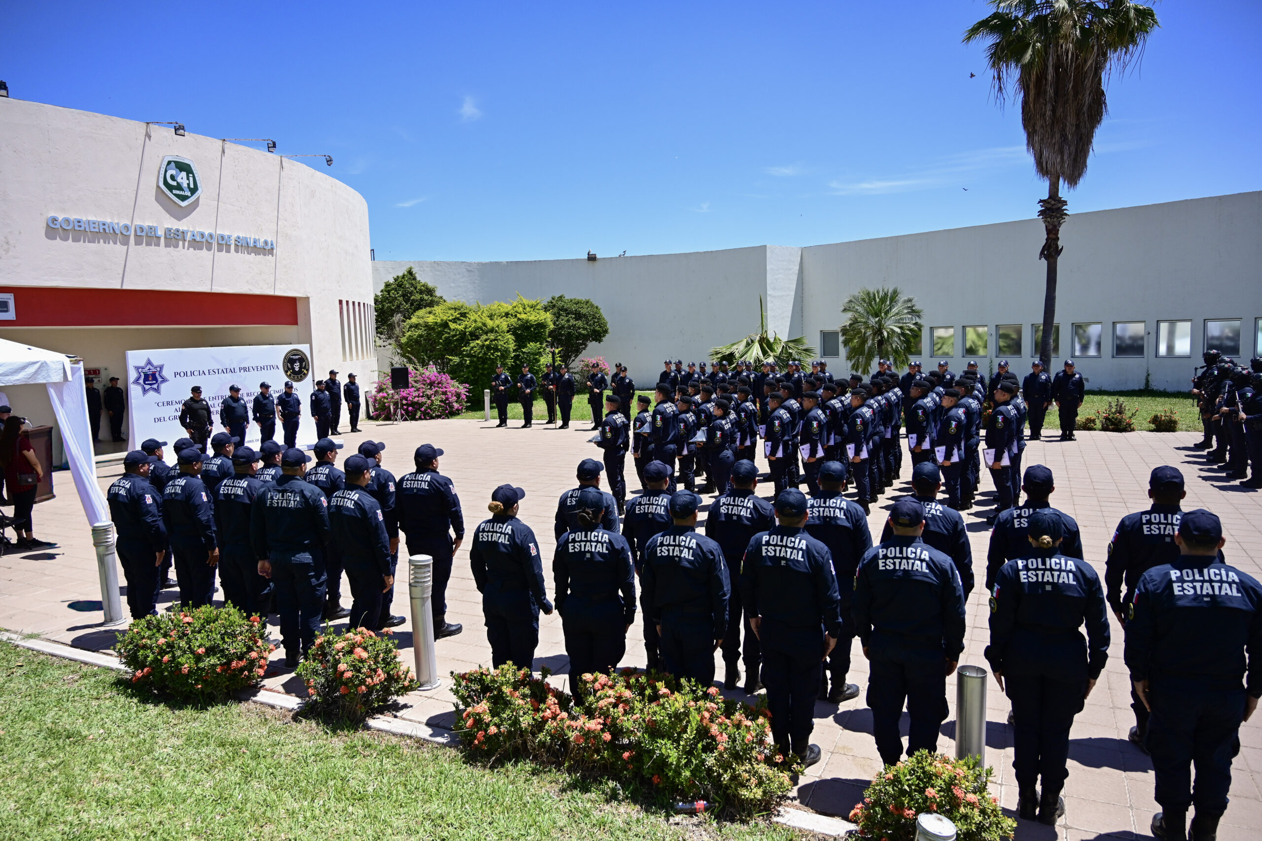 Policías estatales concluyen su adiestramiento para integrarse a la primera generación 2026 del Grupo de Operaciones Especiales Sinaloa (GOES)
