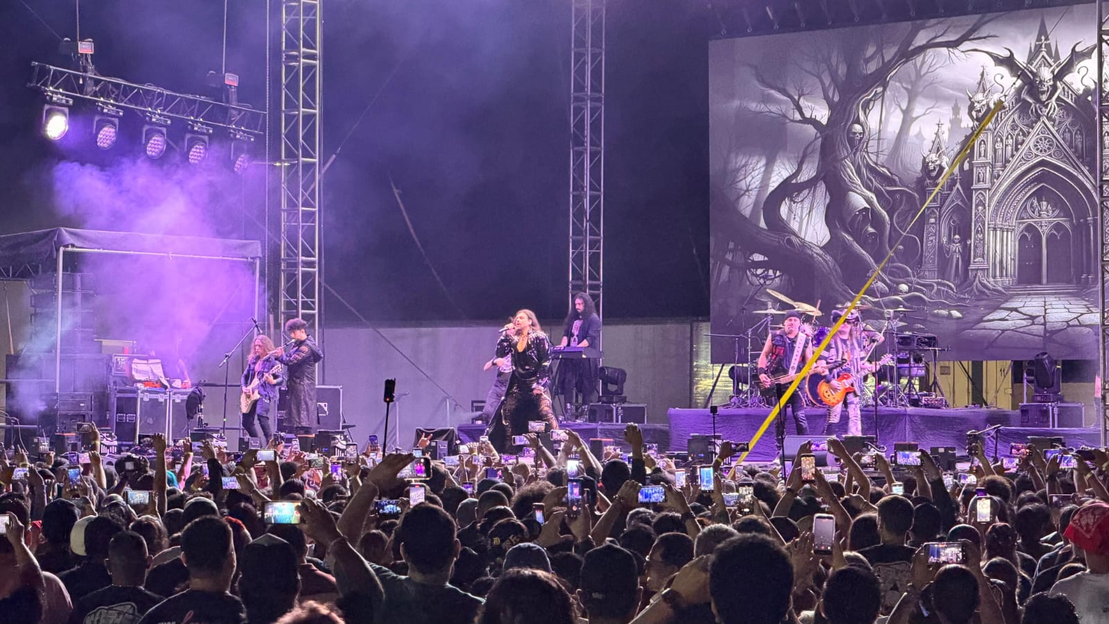 El evento motorizado impulsó de forma importante la actividad turística en Mazatlán, que durante Pascua registró una ocupación hotelera del 82%, una afluencia turística de 233,248 personas y una derrama económica de 975 millones de pesos