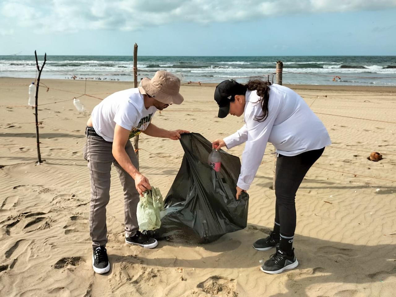 El Gobierno de Sinaloa invita a vacacionistas y familias a cuidar y mantener limpias las playas durante Semana Santa, sumando esfuerzos entre ciudadanía y autoridades para proteger el medio ambiente.