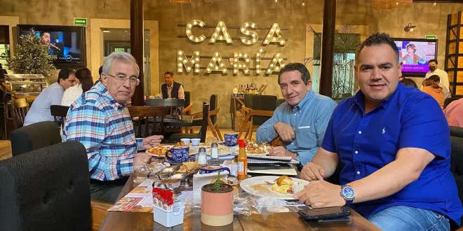 Evidencian la desesperación.
Retales: Verde, Partidos Locales, Cuen Ojeda, y Enrique Inzunza.