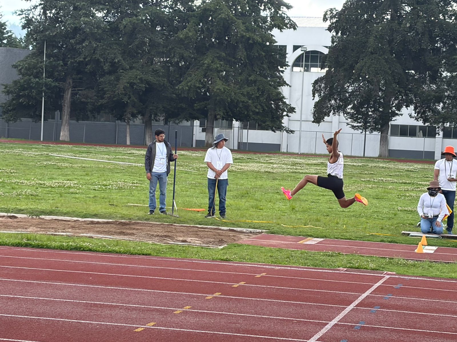 Los paratletas "patasalada", Naomi Margarita Ríos Cruz y Antonio José Ortega Sinsup, obtienen oro y bronce respectivamente, representando a Sinaloa en busca de un  lugar en los Juegos Panamericanos Juveniles