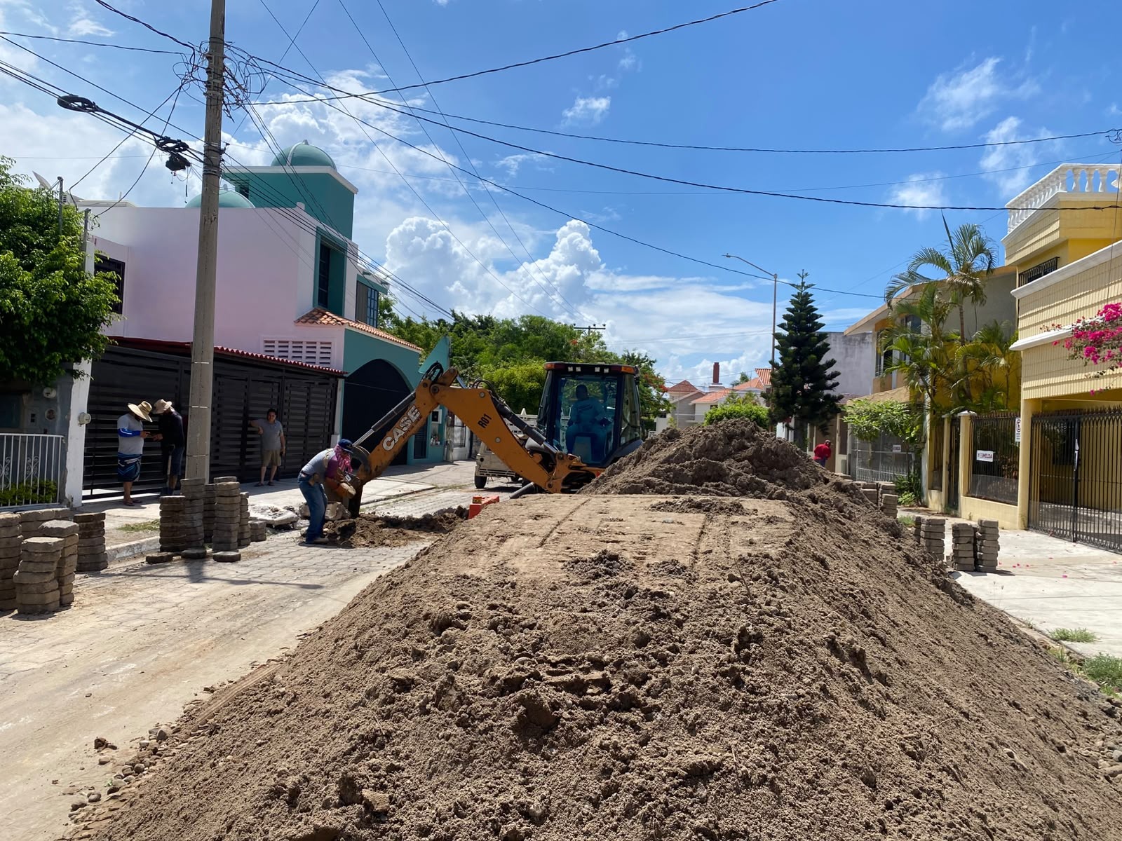 Con 115 reparaciones de fugas de agua potable y 102 desazolves al drenaje, se mejora la prestación de los servicios hídricos en la zona urbana