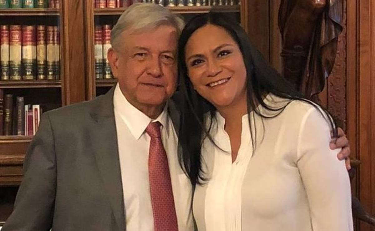 Mazatlán se sume en la violencia mientras autoridades estudian… o se justifican.
Hay quien defiende a los elementos policiacos aduciendo que los delincuentes utilizan el factor sorpresa…¡No po’s wow!.
“Tonto es, el que cree que el pueblo es tonto” (Apóstol Macuspano dixit).