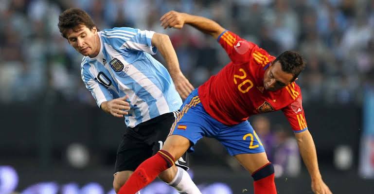Argentina y España se enfrentarán por segunda vez en su historia en la Copa Mundial de la FIFA, donde definirán al campeón del certamen
