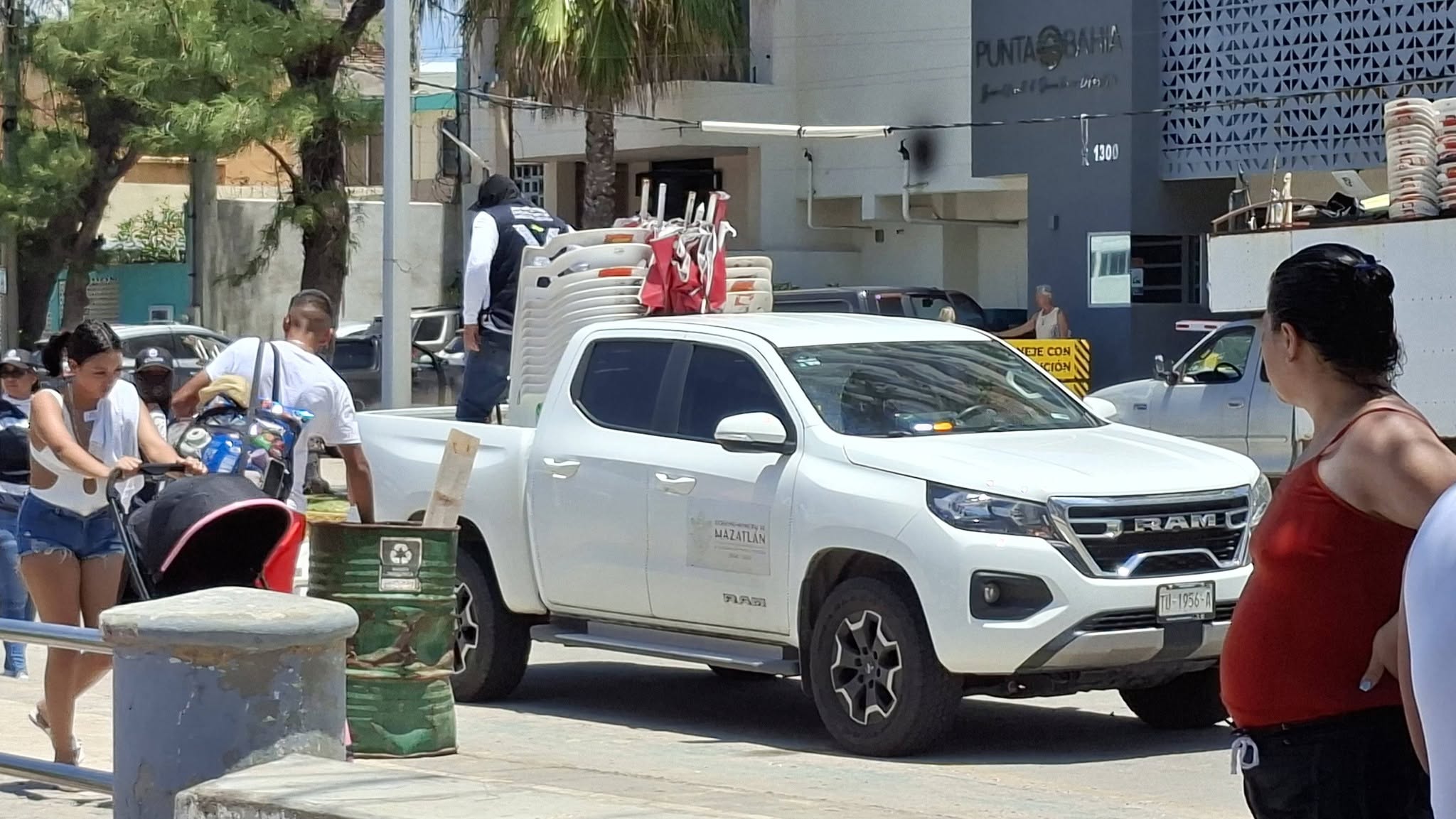 Respaldan recuperación de espacios
Liberan la Playa Pinitos.
Ahora liberen las playas de la Isla de la Piedra.