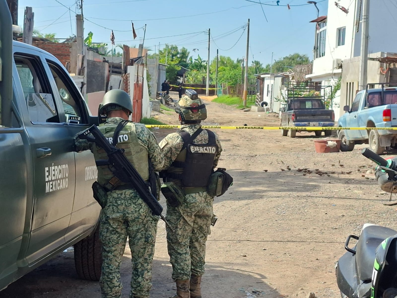 Coincidencias… Lamentable la descomposición en Mazatlán: PAN y MC.
Aspirantes se mueven y en el PRI también.
