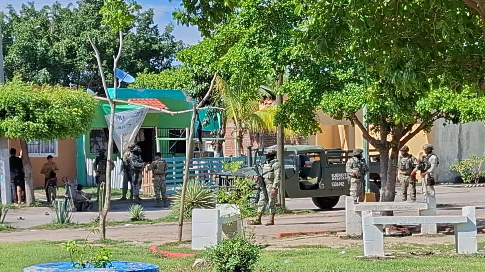 Se reúne Graciela Domínguez con colectivos de búsqueda y personas desaparecidas.
Justo reconocer la diferencia en el trato.
¿Cuándo reaccionará la Fuerza de Reacción en Mazatlán?.
Trabajan en seguir reactivando Culiacán.
Olegaria Carrazco del tingo al tango.
