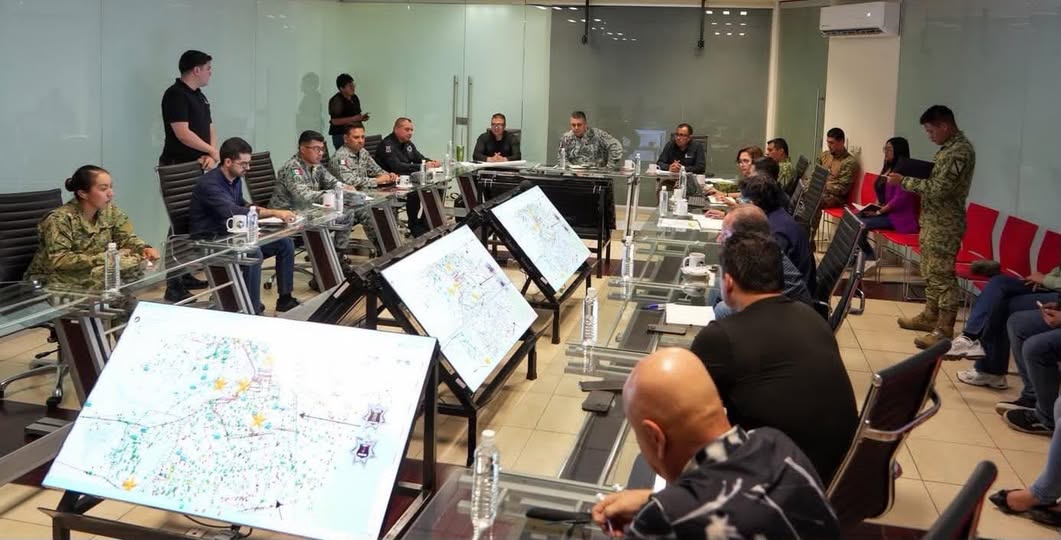 Se reúne Graciela Domínguez con colectivos de búsqueda y personas desaparecidas.
Justo reconocer la diferencia en el trato.
¿Cuándo reaccionará la Fuerza de Reacción en Mazatlán?.
Trabajan en seguir reactivando Culiacán.
Olegaria Carrazco del tingo al tango.
