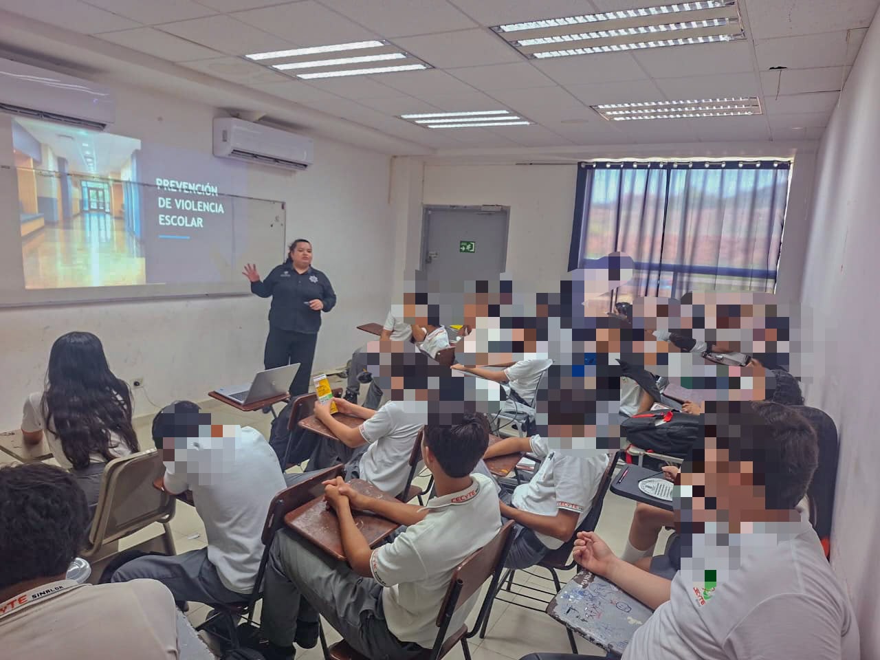 En el marco del Día Internacional de la Paz, personal de la SSPM llevó mensajes de prevención de la violencia escolar y fomento a los valores a planteles educativos de Mazatlán