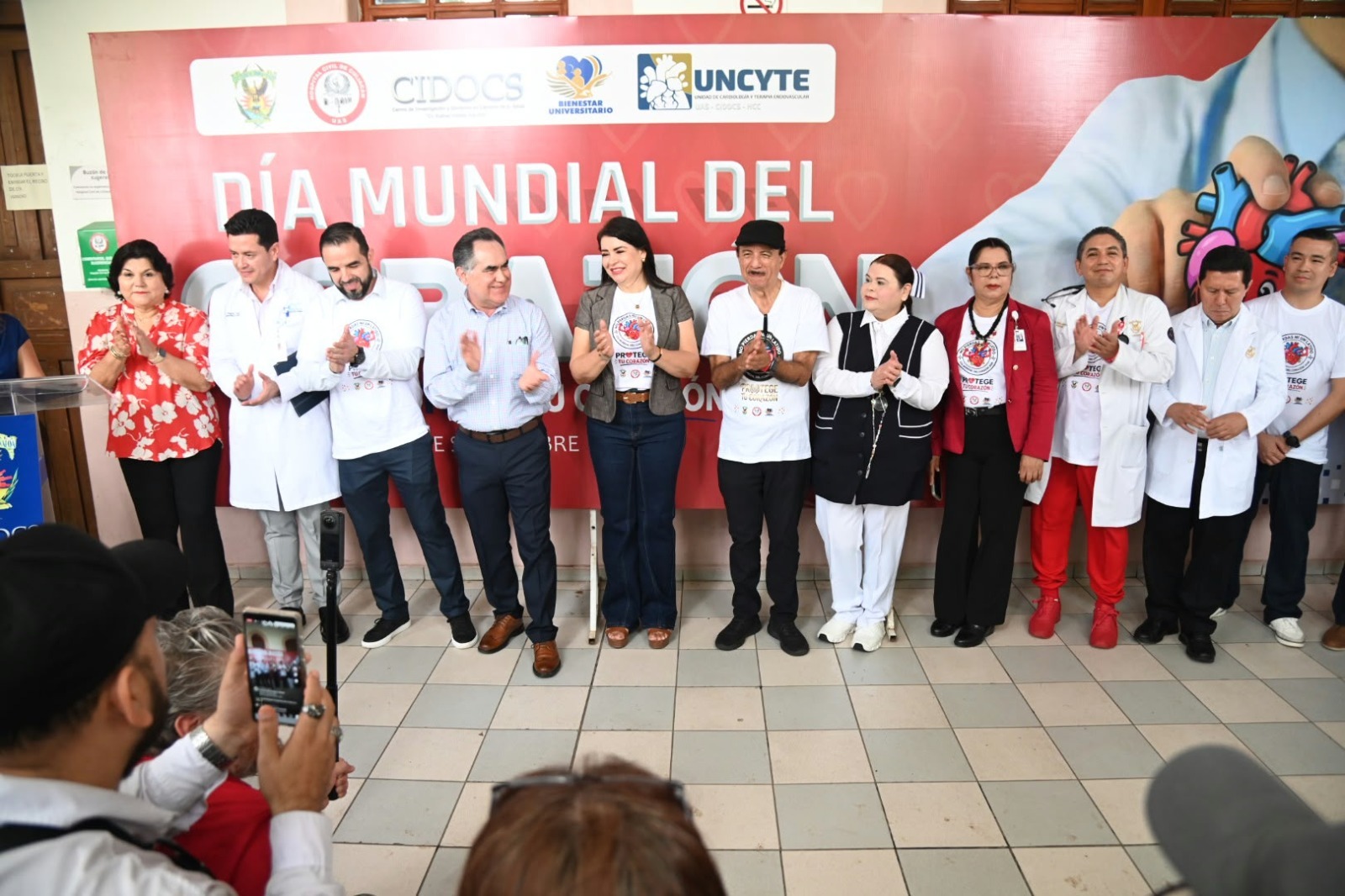 Ahí refrenda el compromiso de la UAS con la salud de los sinaloenses