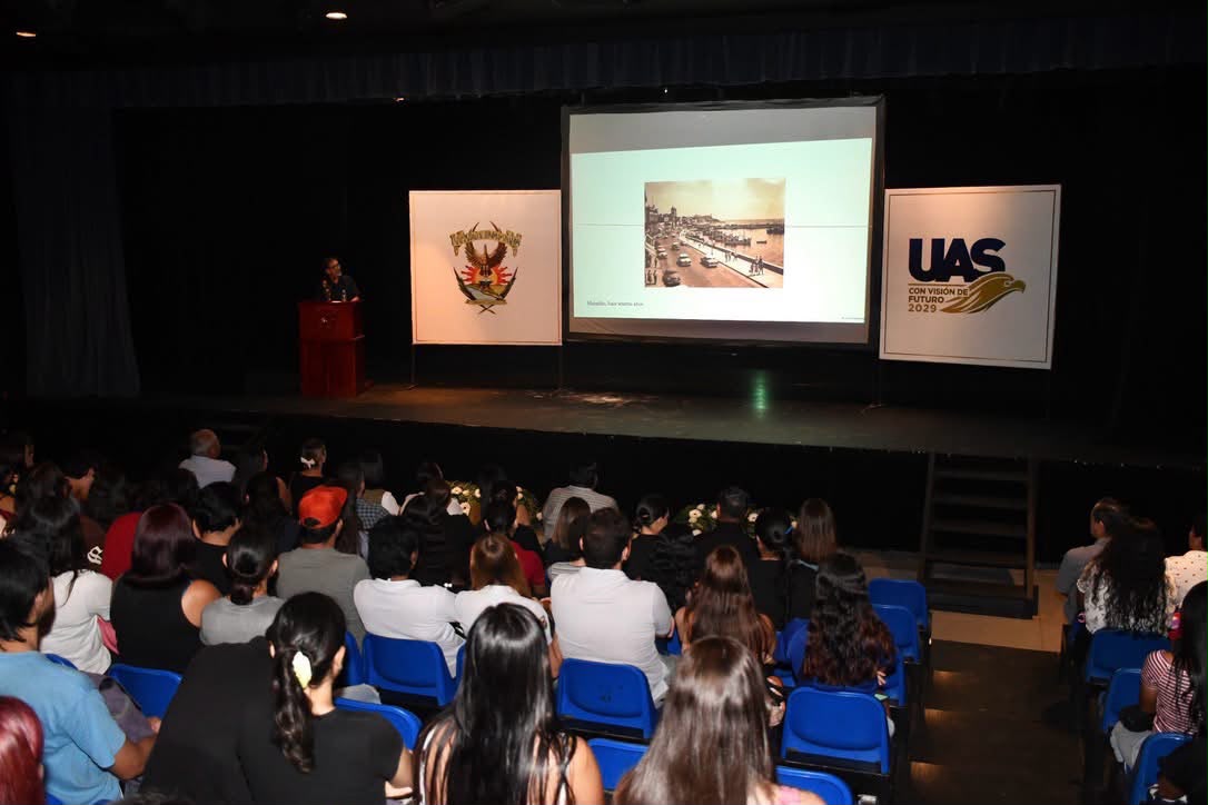 En el marco de su 34 aniversario y de la conmemoración del Día Mundial del Turismo, la Facultad de Turismo Mazatlán de la Universidad Autónoma de Sinaloa celebró más de tres décadas de contribuir a la preparación de profesionales con calidad académica y sentido humanista.