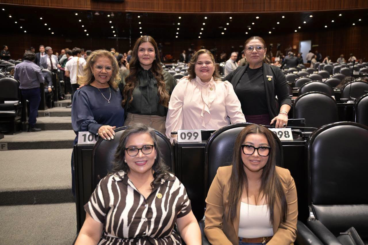¡Habemus sucursal de Chusmamafía en Sinaloa! Resuenan carcajadas-
Olegaria Carrazco siempre al pie de la cureña.
Imelda quiere que aspirantes aporten a la marca Morena. ¡A trabajar vatos y vatas!
Cambios en el Congreso y en Gobierno del Estado.
