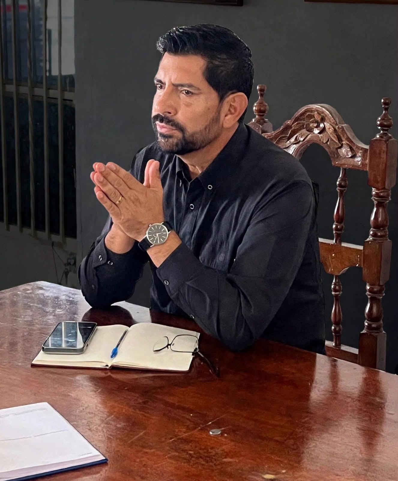 Mazatlán arrinconado por el crimen.
Golpean el corazón de la administración municipal aprovechando una autoridad mediocre y pasmada.
¿Por qué callan varios políticos?.
