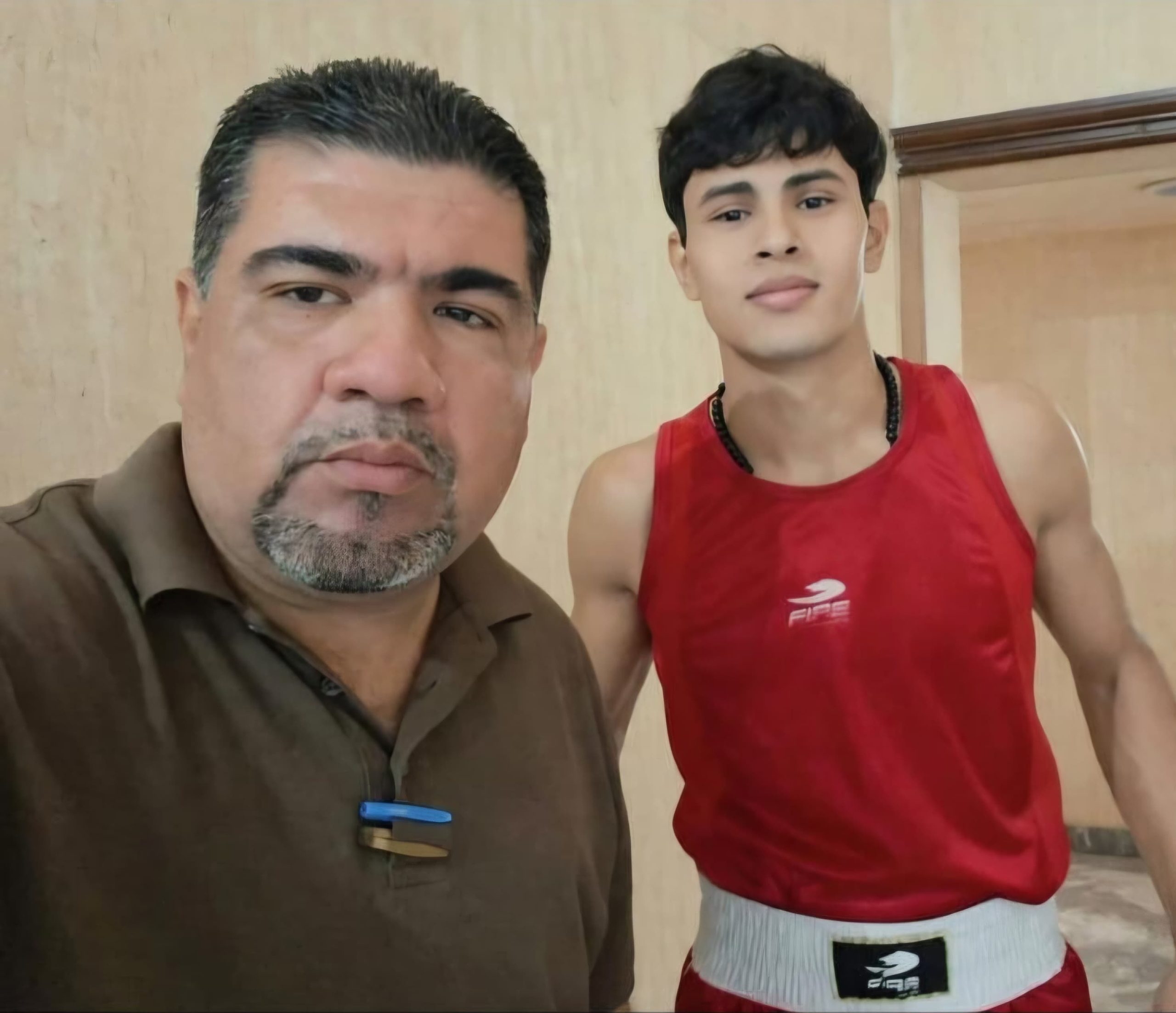 El pugilista, Hugo Padilla y el delegado José Luis Arámburo, viajarán a Estambul para el evento internacional, representando a México en la President Cup de Boxeo.