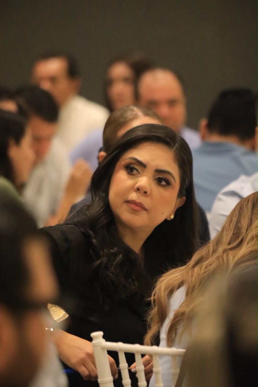 Durante el encuentro, Salazar explicó que su agenda se basa en mesas de trabajo territoriales para conocer de primera mano las necesidades, opiniones y planteamientos del sector productivo.